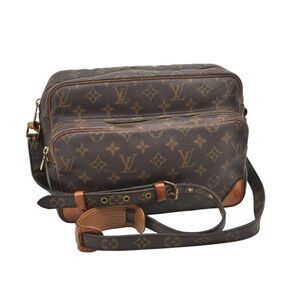 ✨BEAUTIFUL✨Louis Vuitton Monogram Nile Shoulder Cross Body Bag